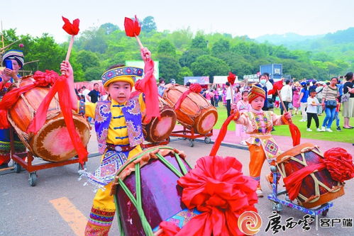 八桂歡歌慶“三月三”——廣西日報推出三版圖片特輯聚焦主會場開幕式盛況及馬戲團表演